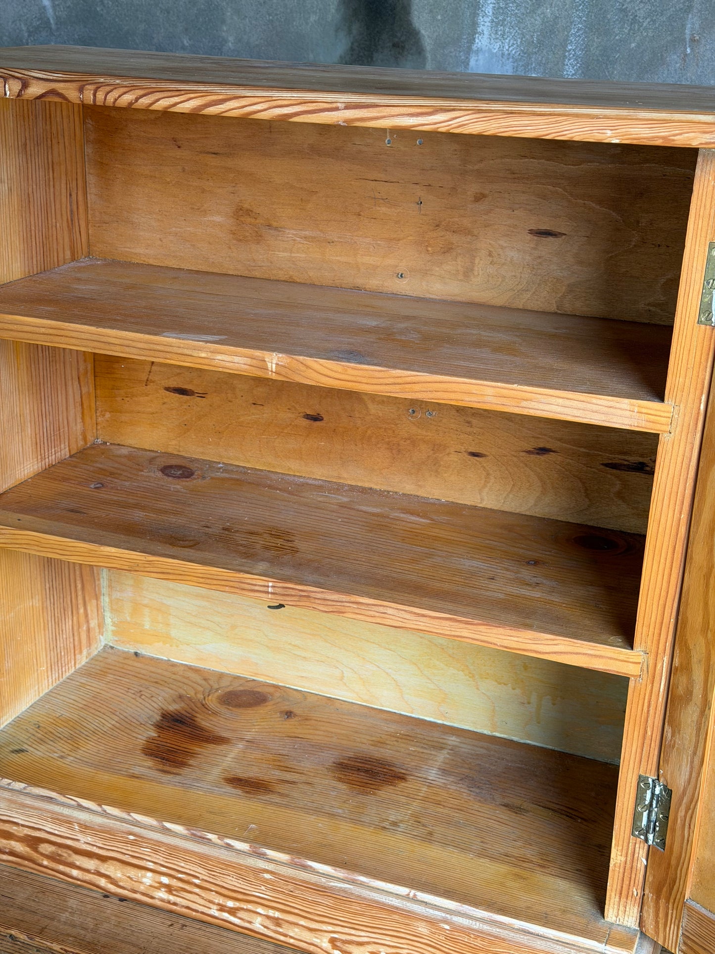 Edwardian Pine Cupboard