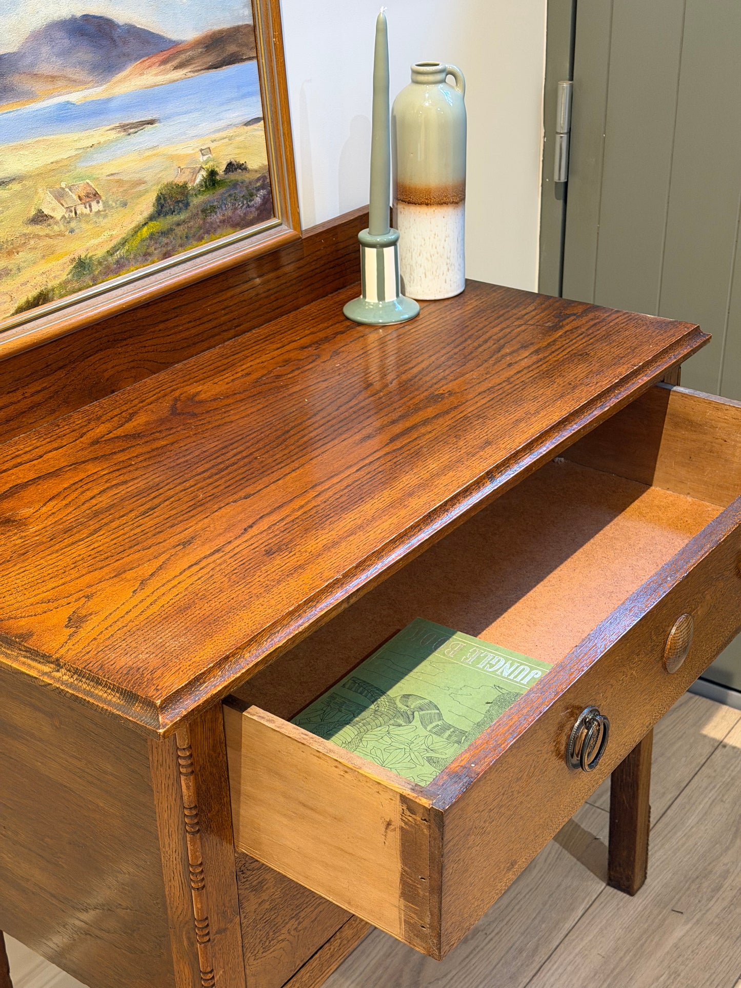 Oak Chest of Drawers