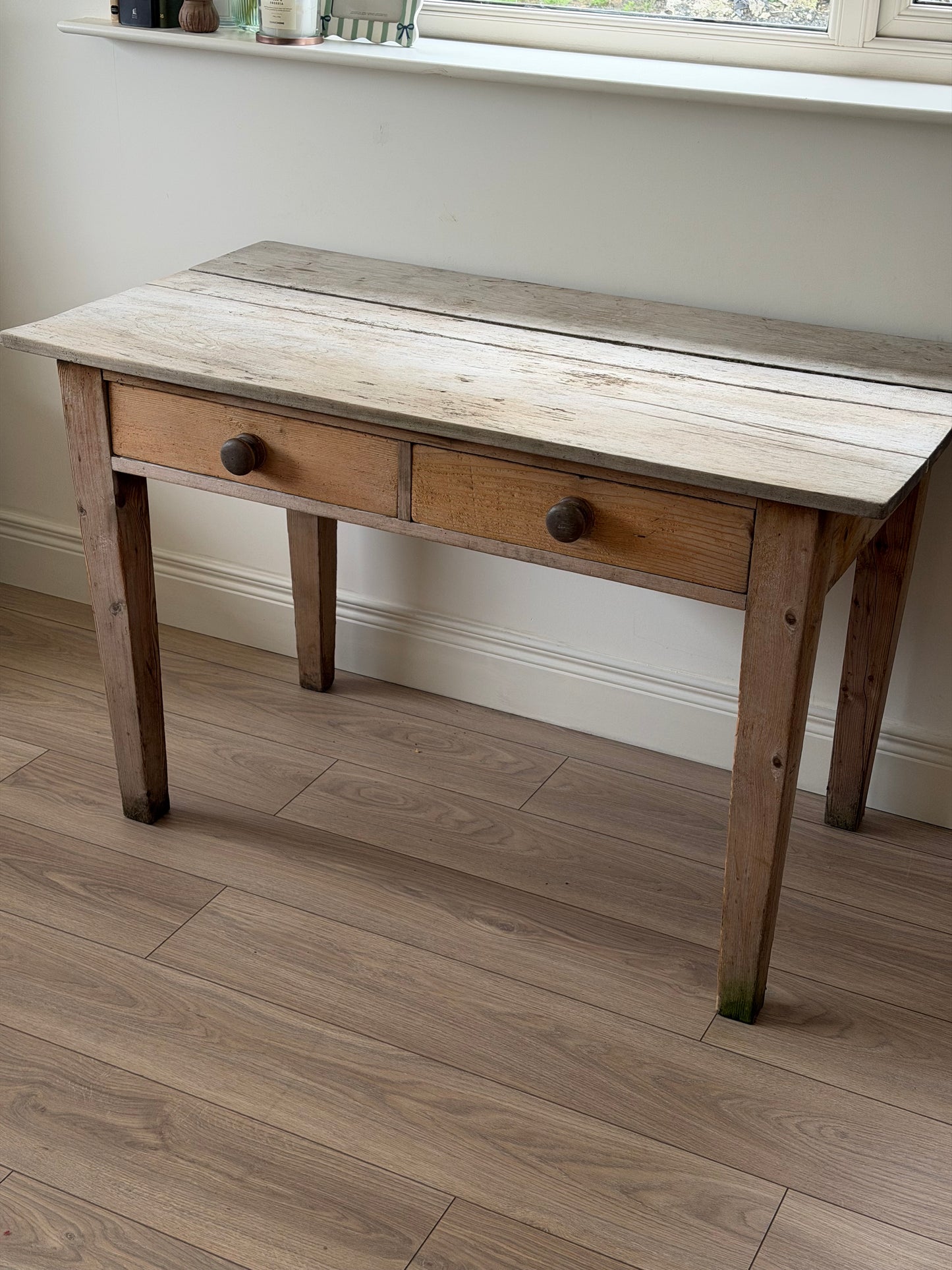 Victorian Farmhouse Table