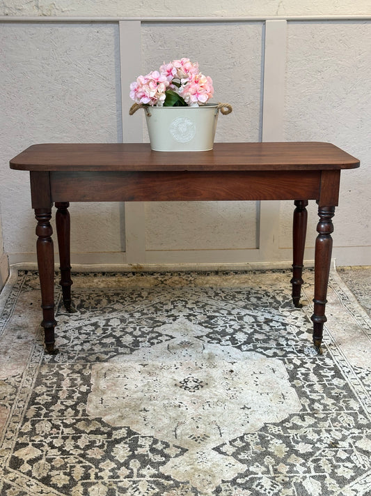 Victorian Mahogany Side Table