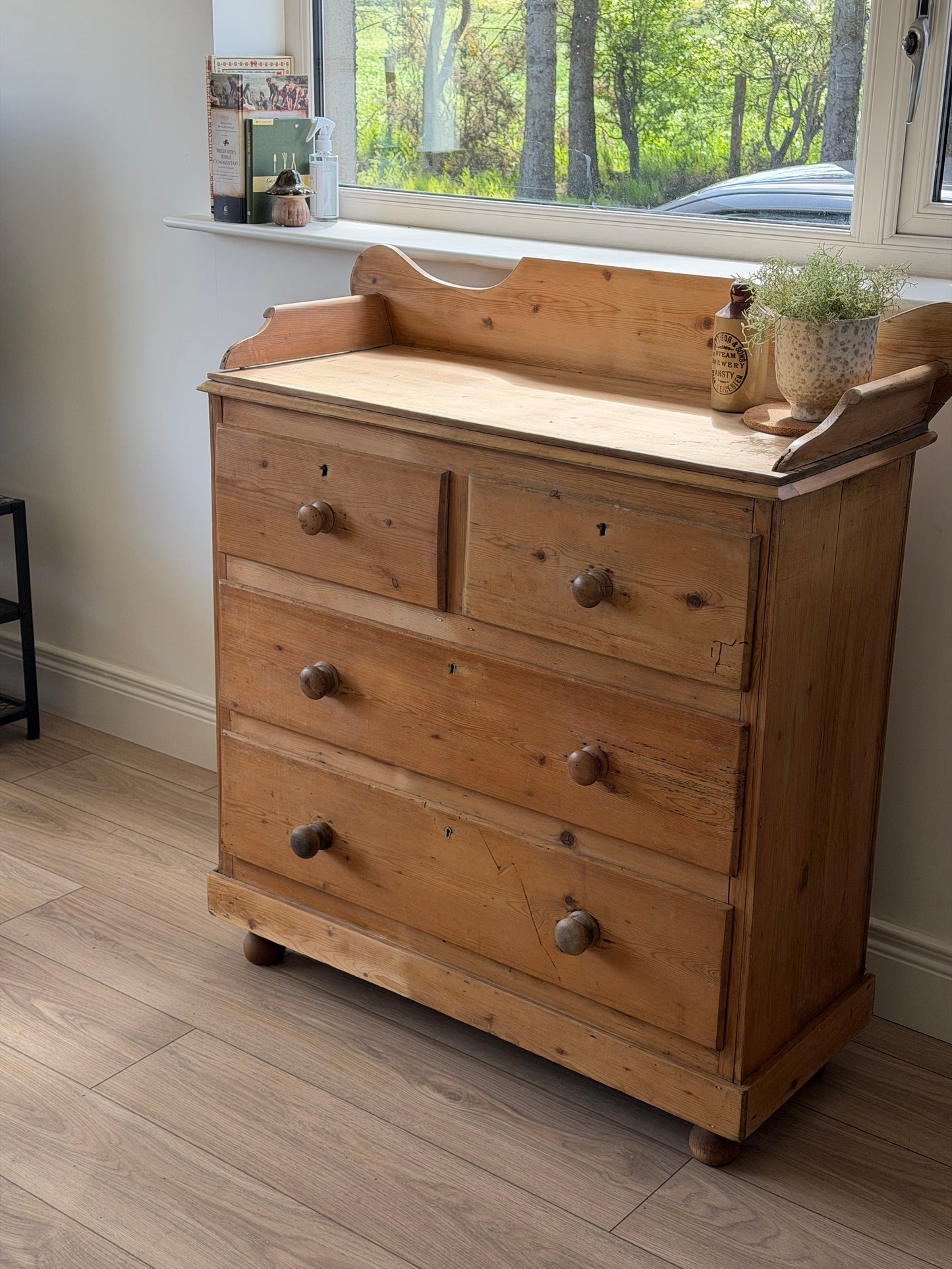 Victorian Pine Chest of Drawers