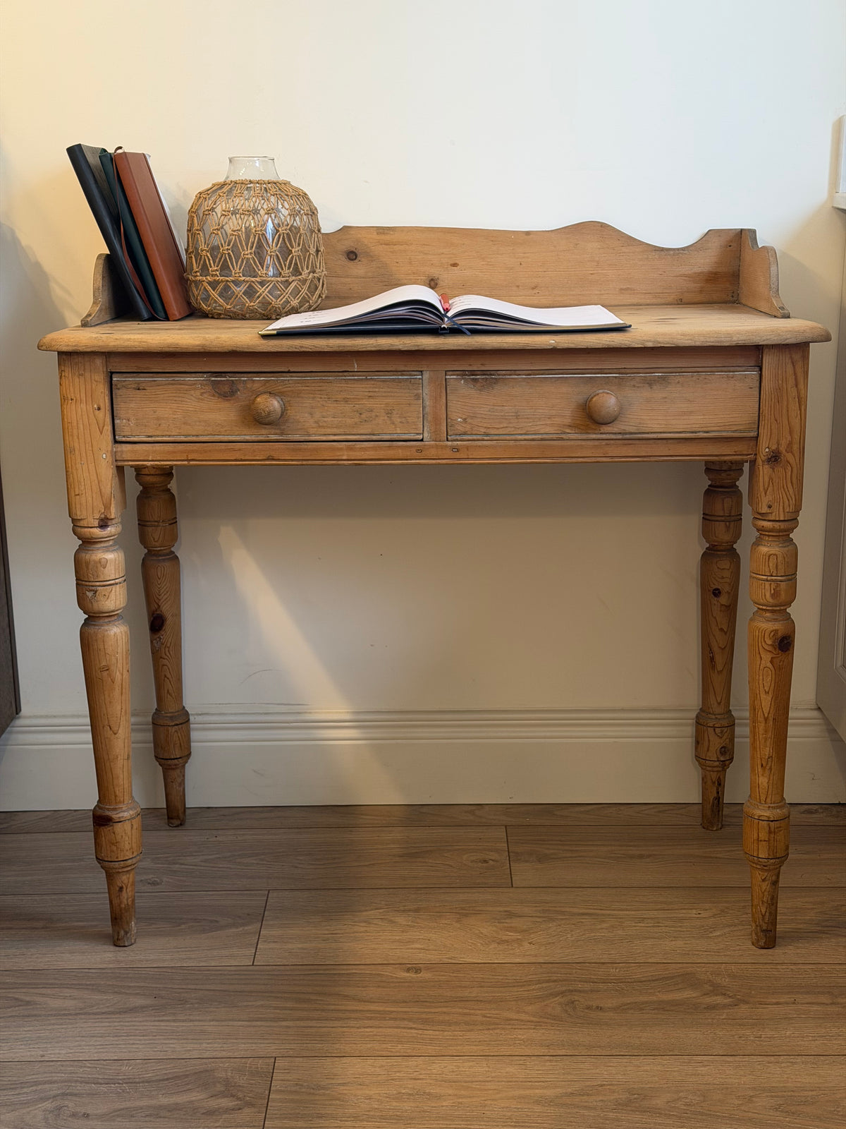Victorian Gallery-Back Table