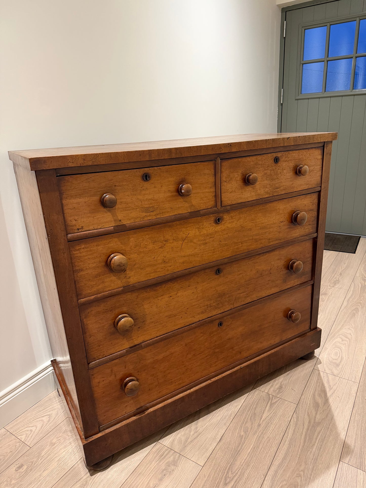 Victorian Mahogany Chest of Drawers