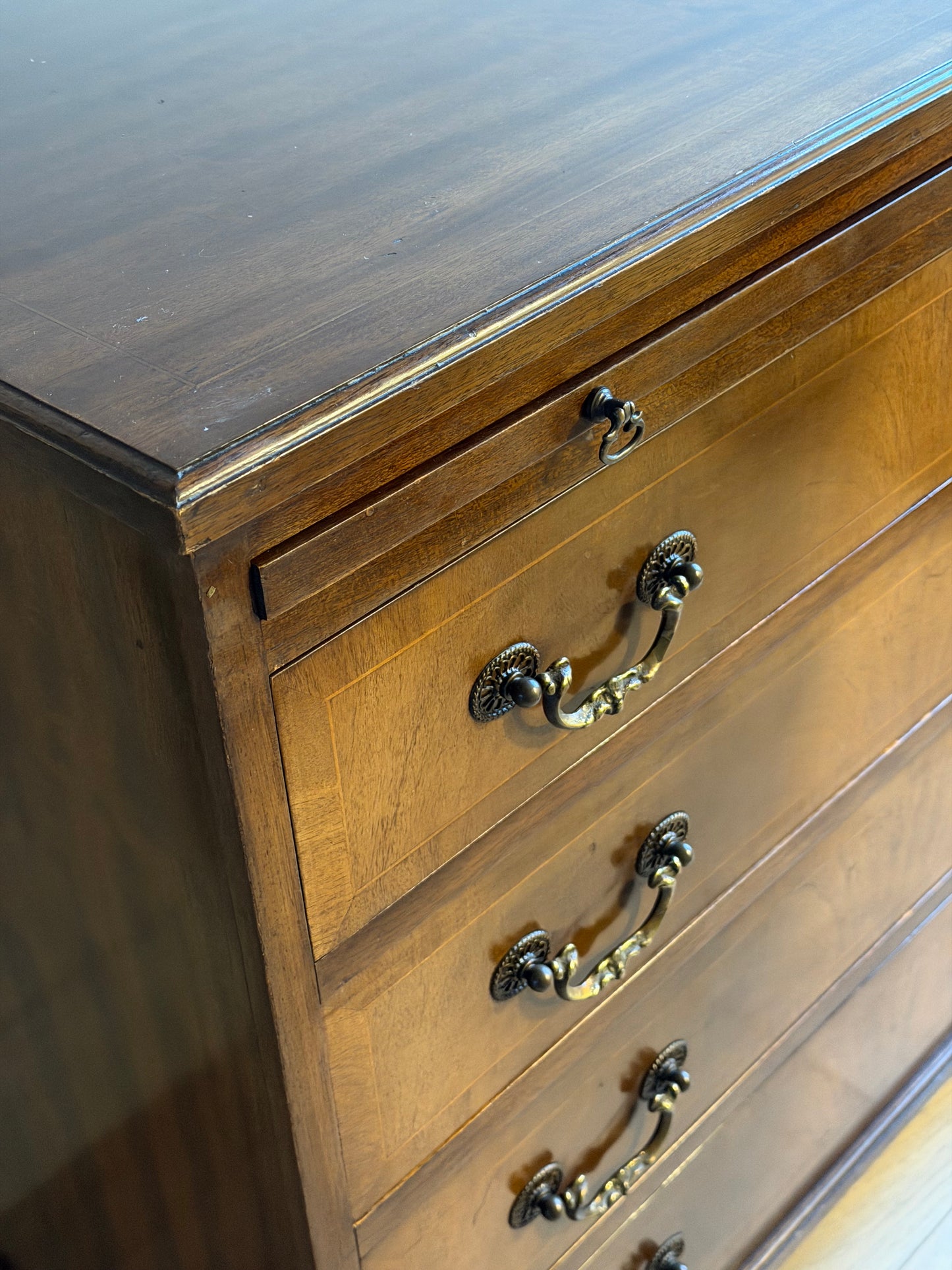 Victorian Chest of Drawers