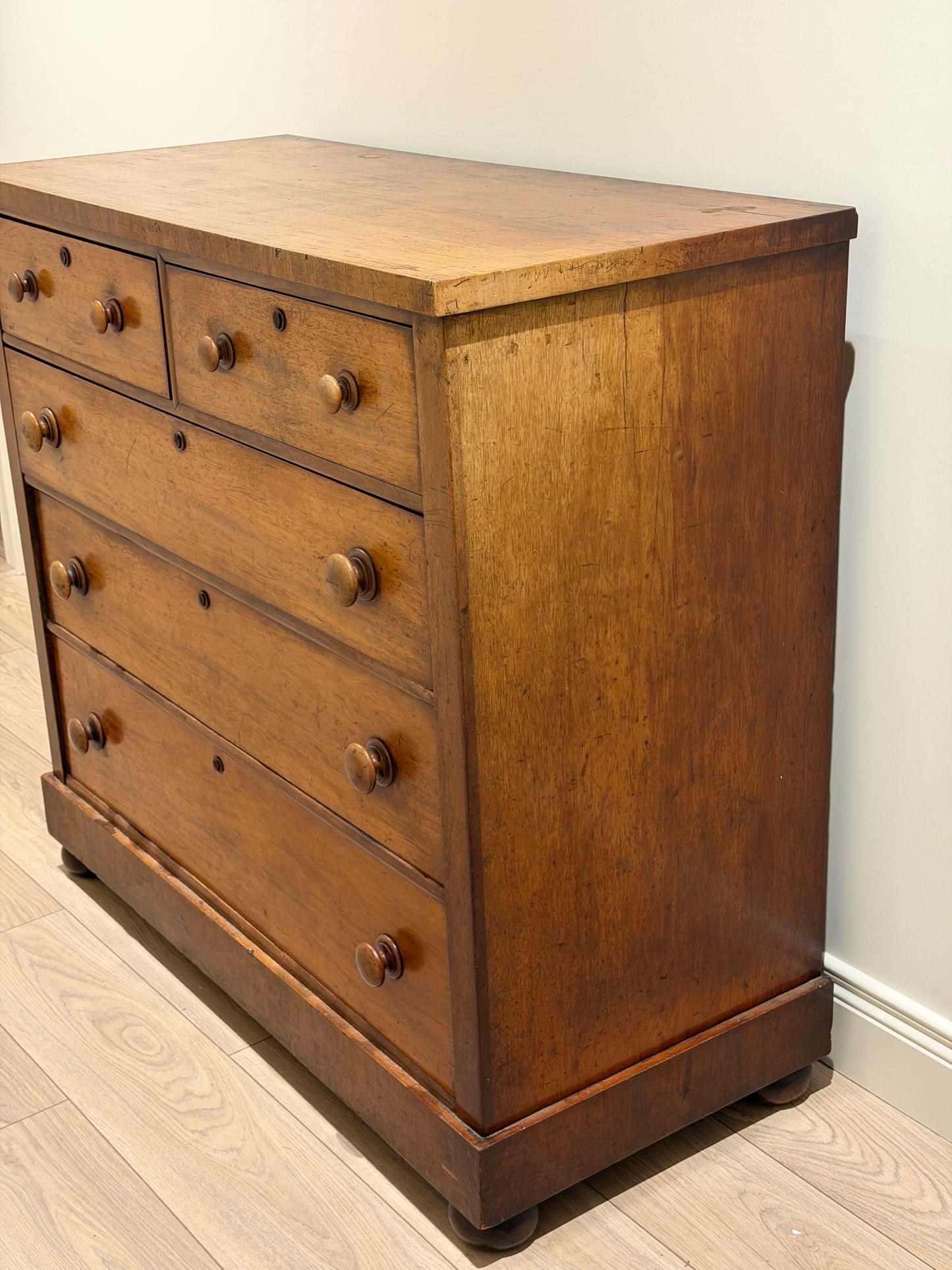 Victorian Mahogany Chest of Drawers