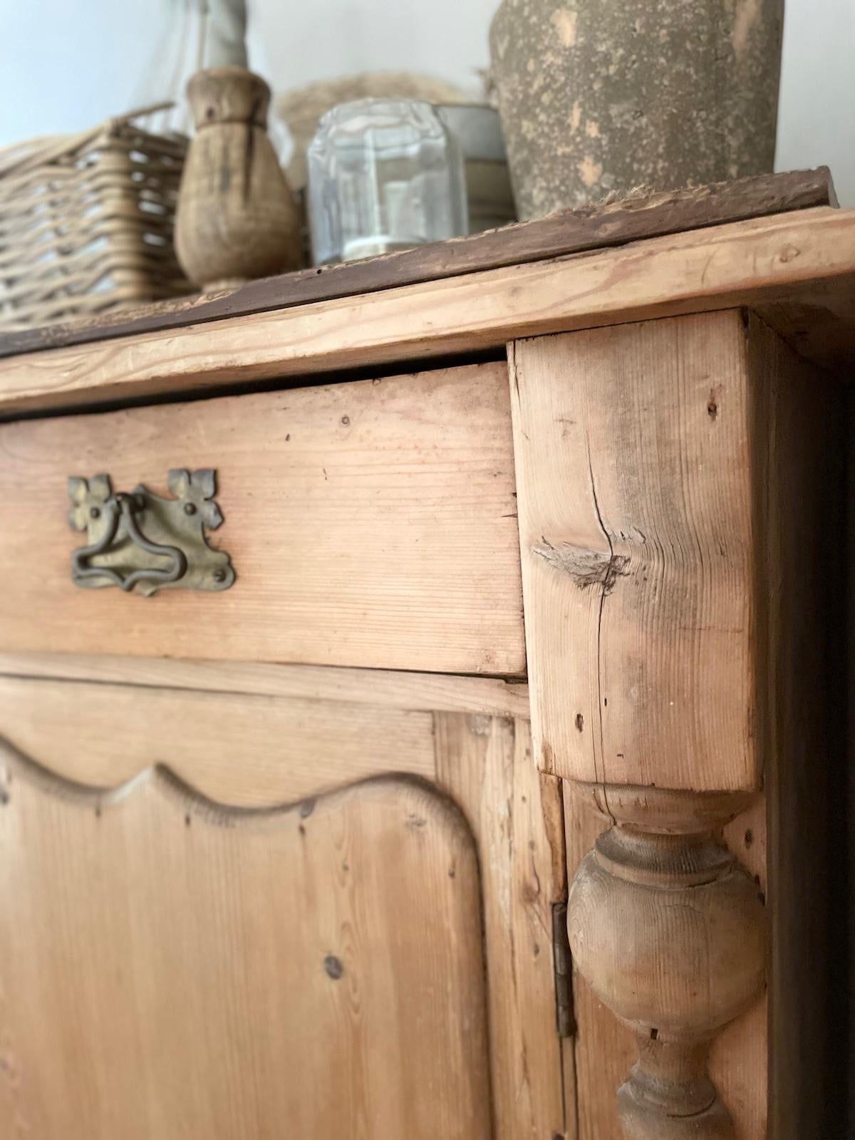Victorian Cabinet/Cupboard
