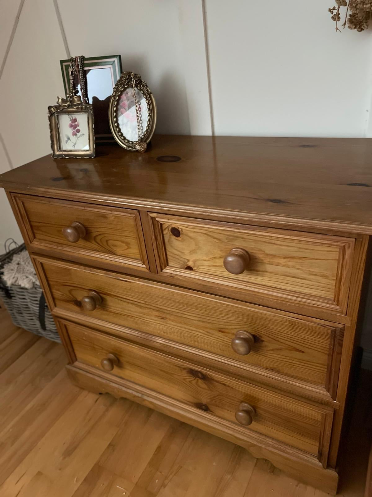 Solid Pine Chest of Drawers