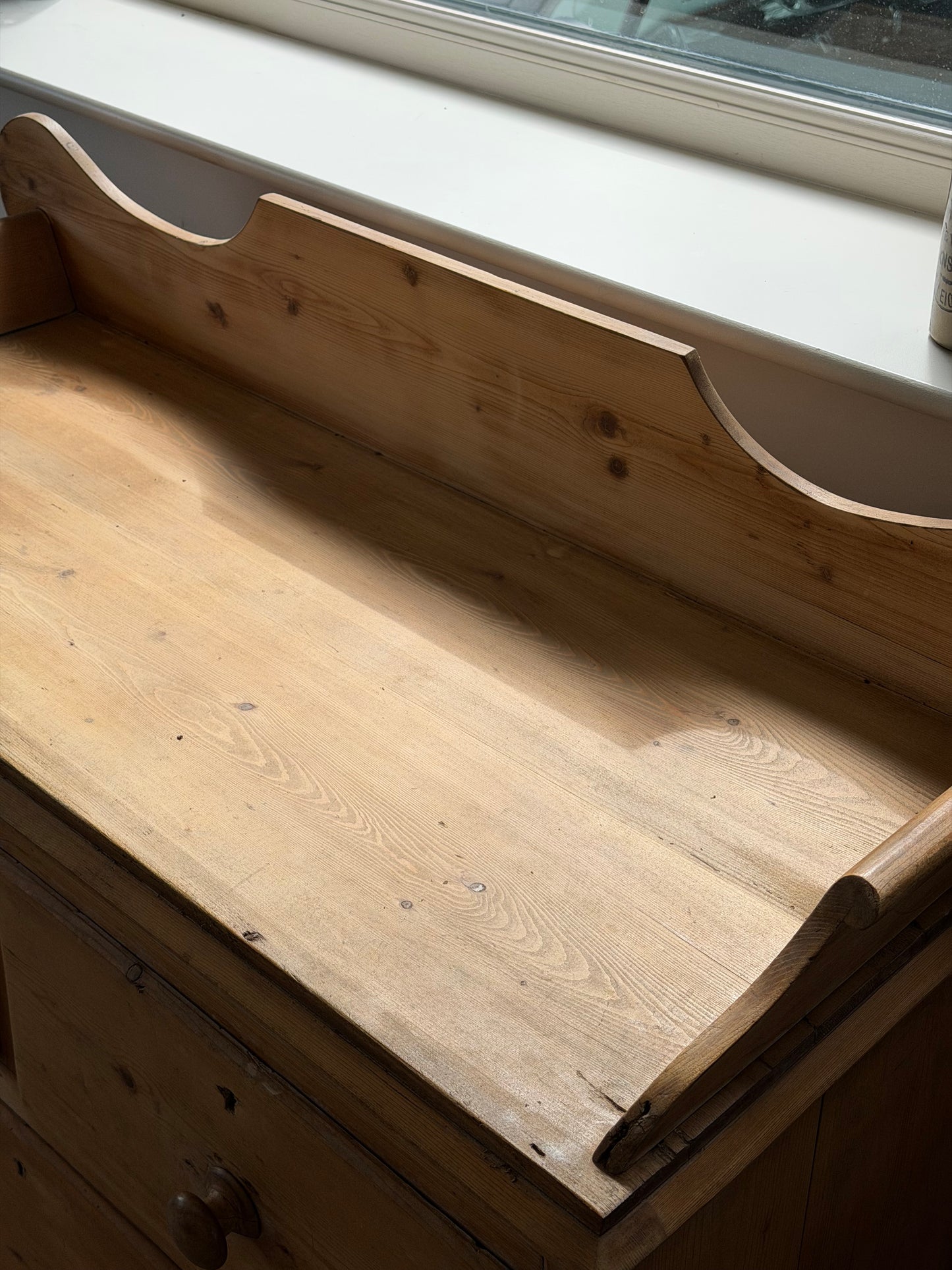 Victorian Pine Chest of Drawers