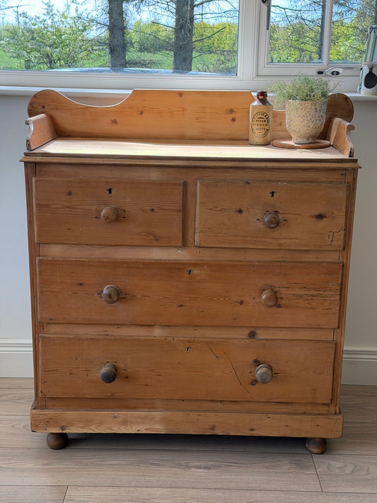 Victorian Pine Chest of Drawers