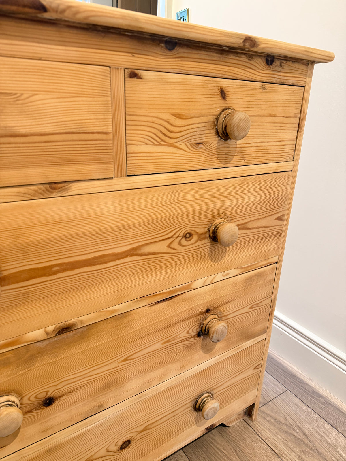 Victorian Pine Chest of Drawers