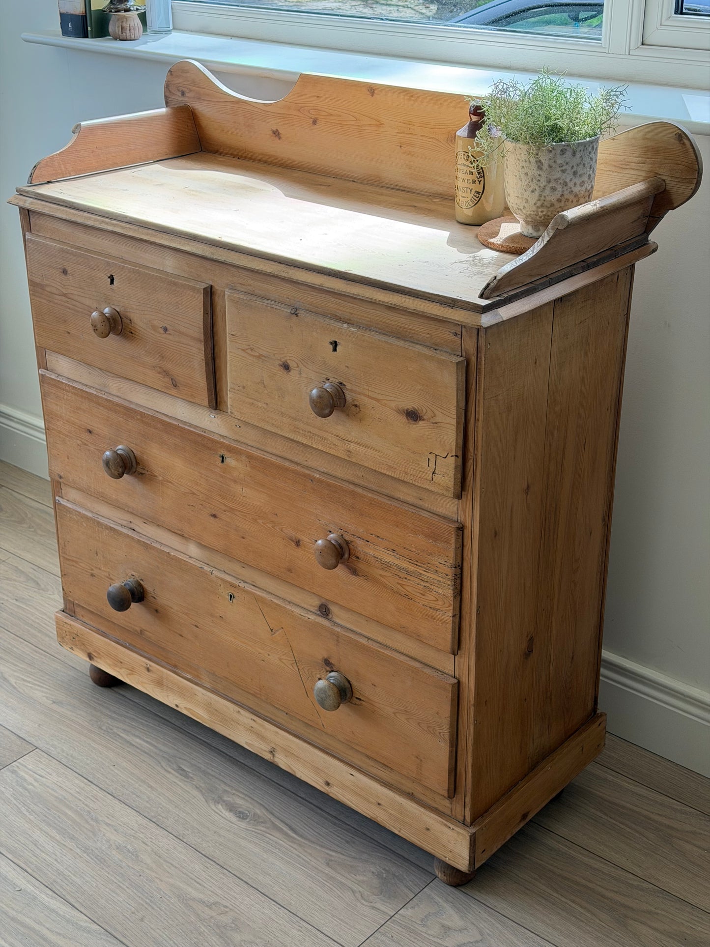 Victorian Pine Chest of Drawers