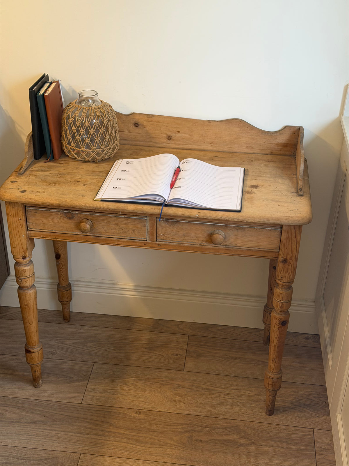 Victorian Gallery-Back Table