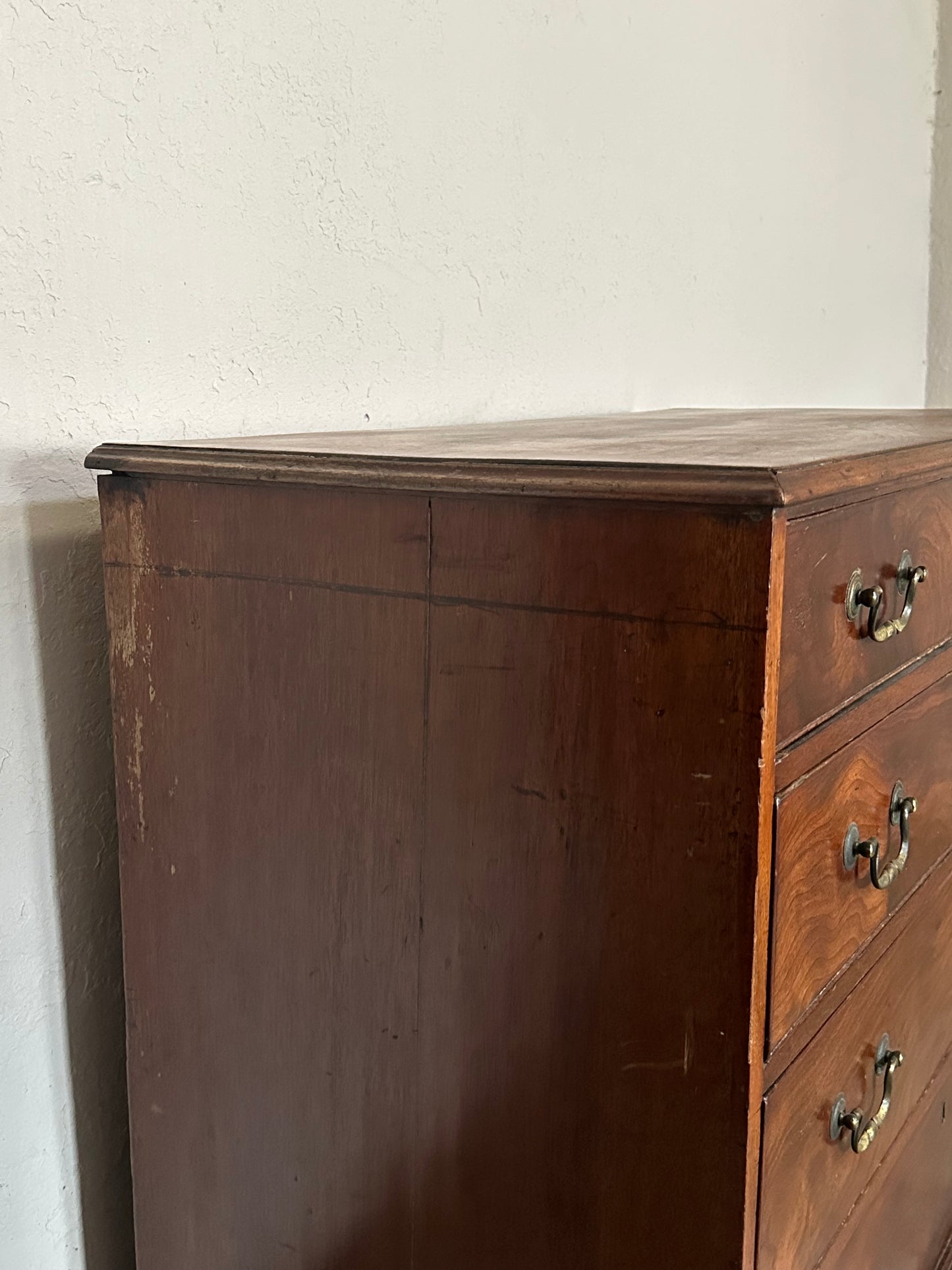 Georgian Chest of Drawers
