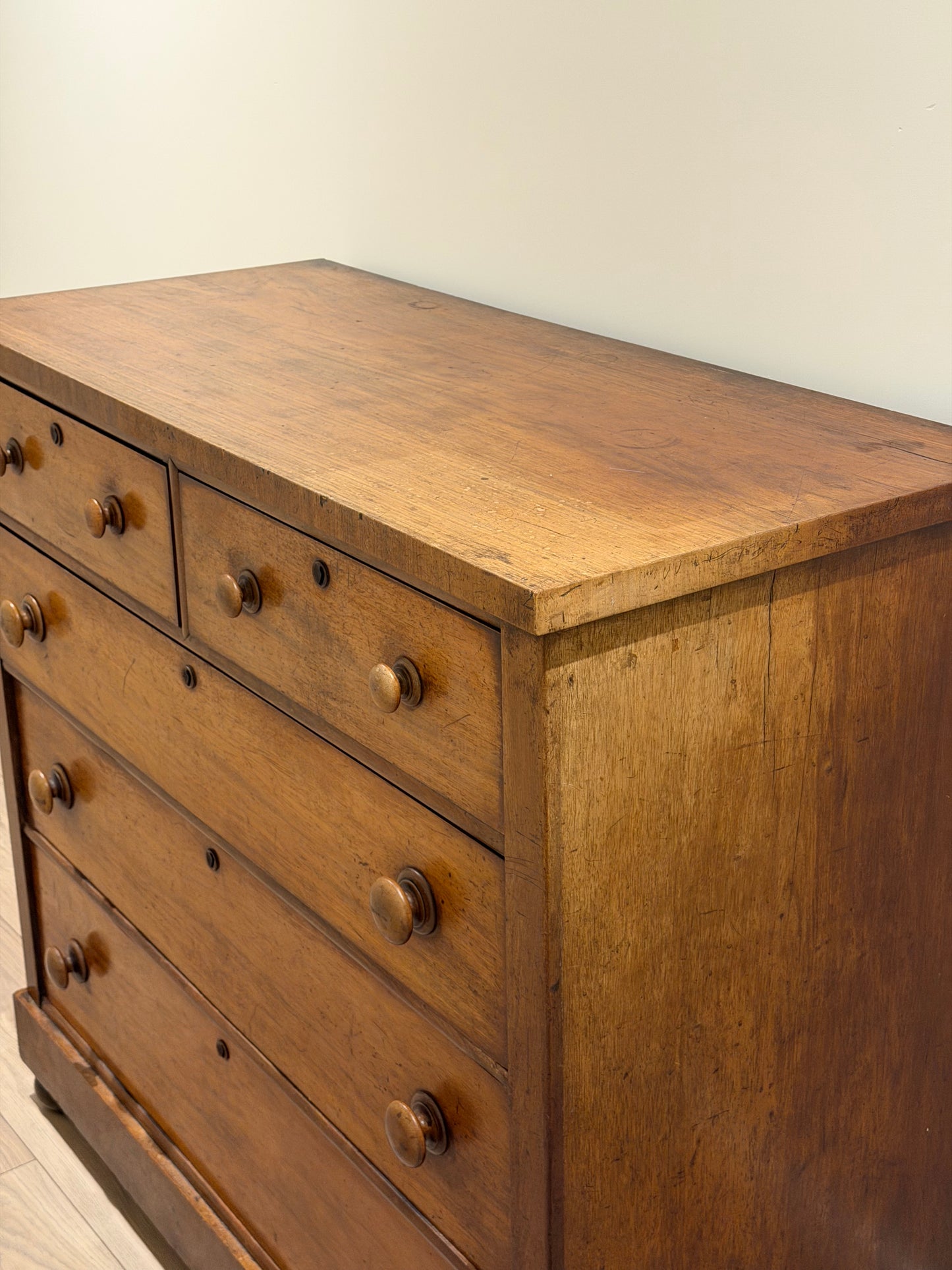 Victorian Mahogany Chest of Drawers