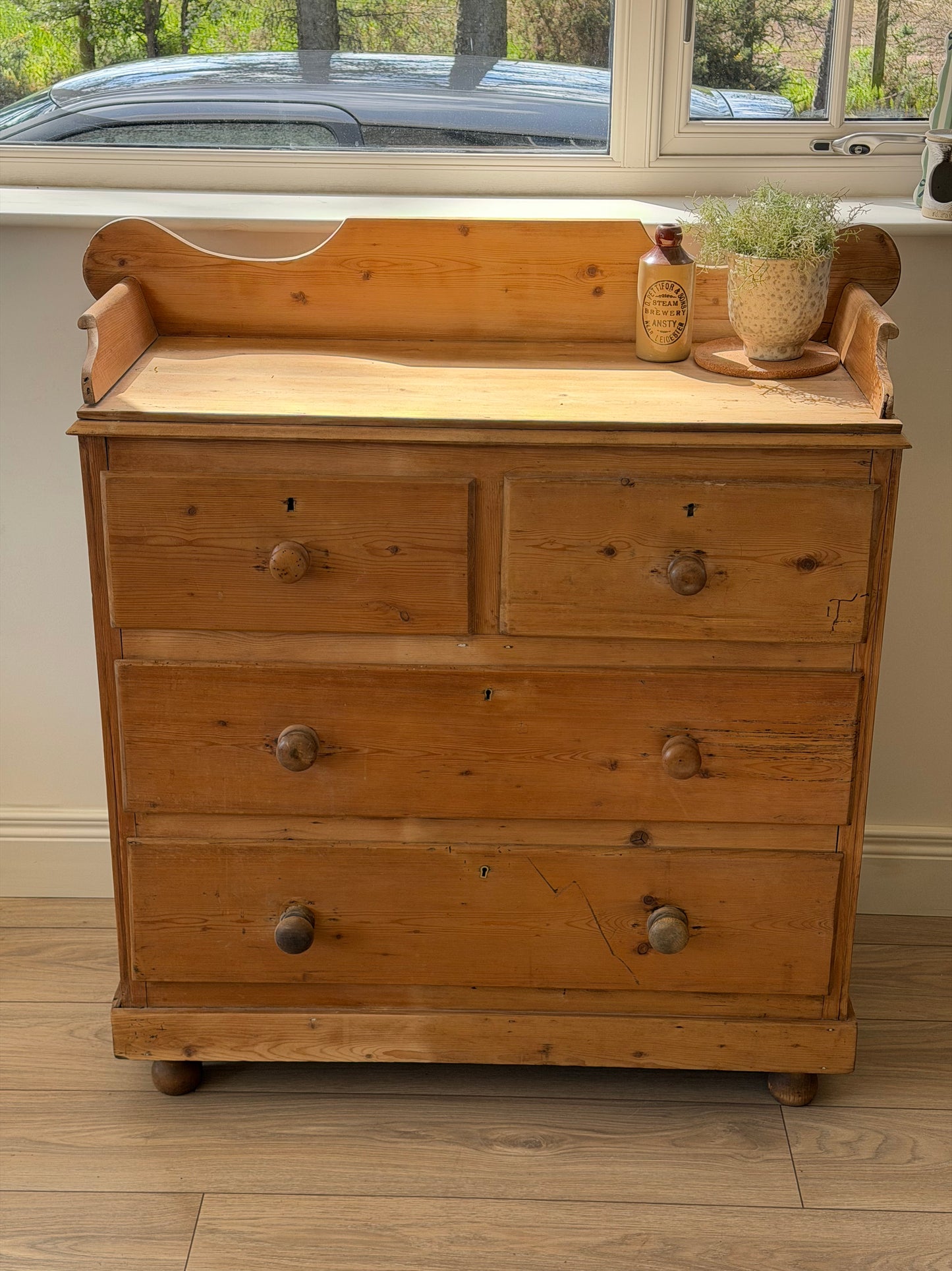 Victorian Pine Chest of Drawers