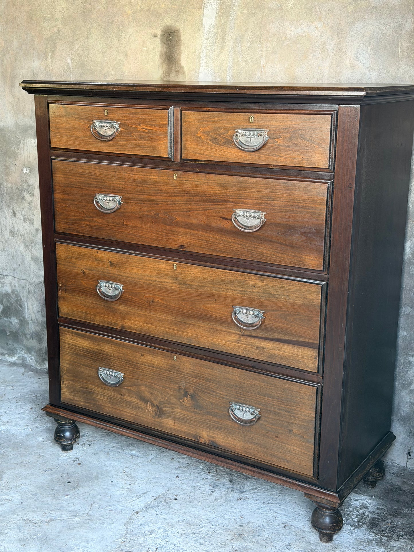 Edwardian Oak Chest of Drawers