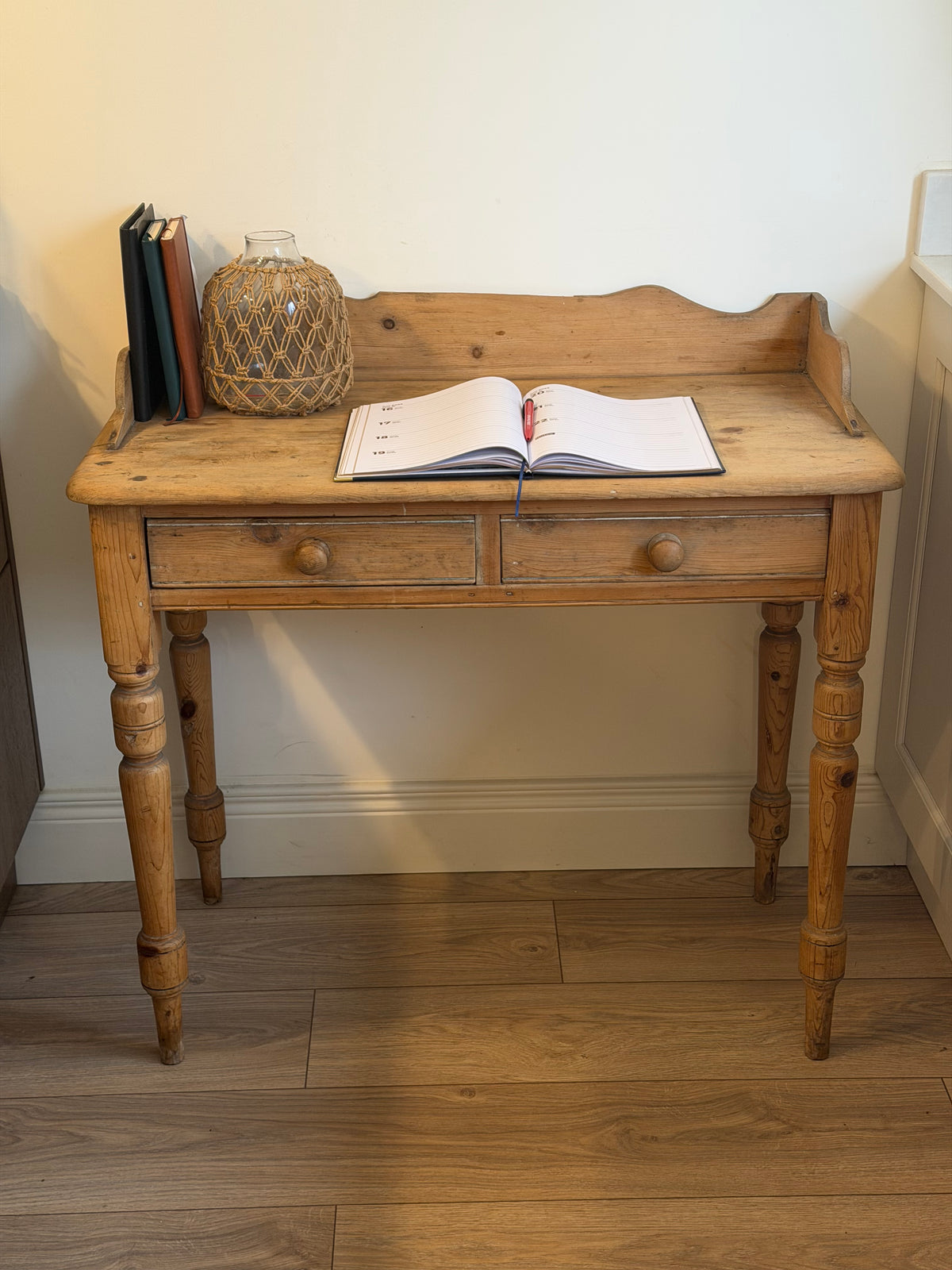 Victorian Gallery-Back Table