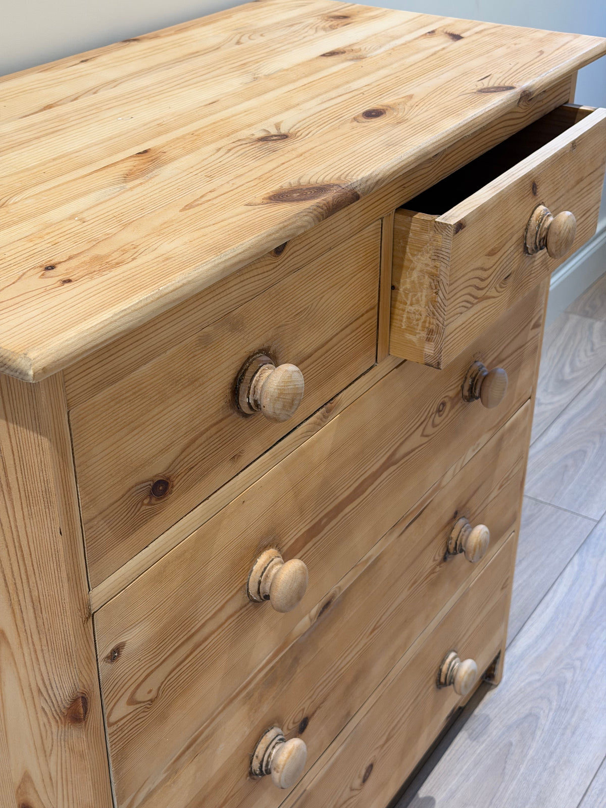 Victorian Pine Chest of Drawers
