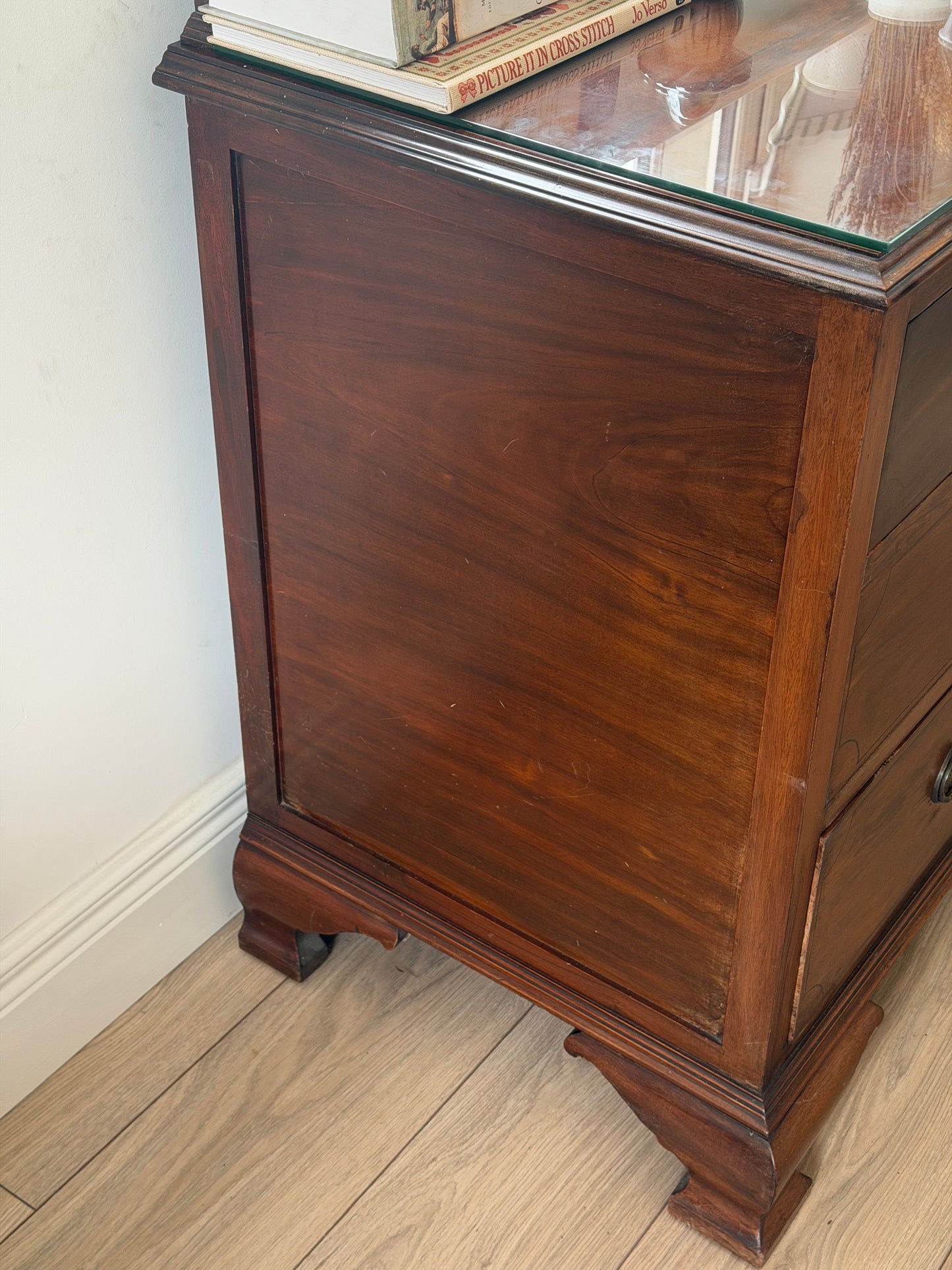 Mahogany Chest of Drawers